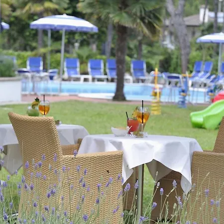 Medusa Splendid Hotel 4*